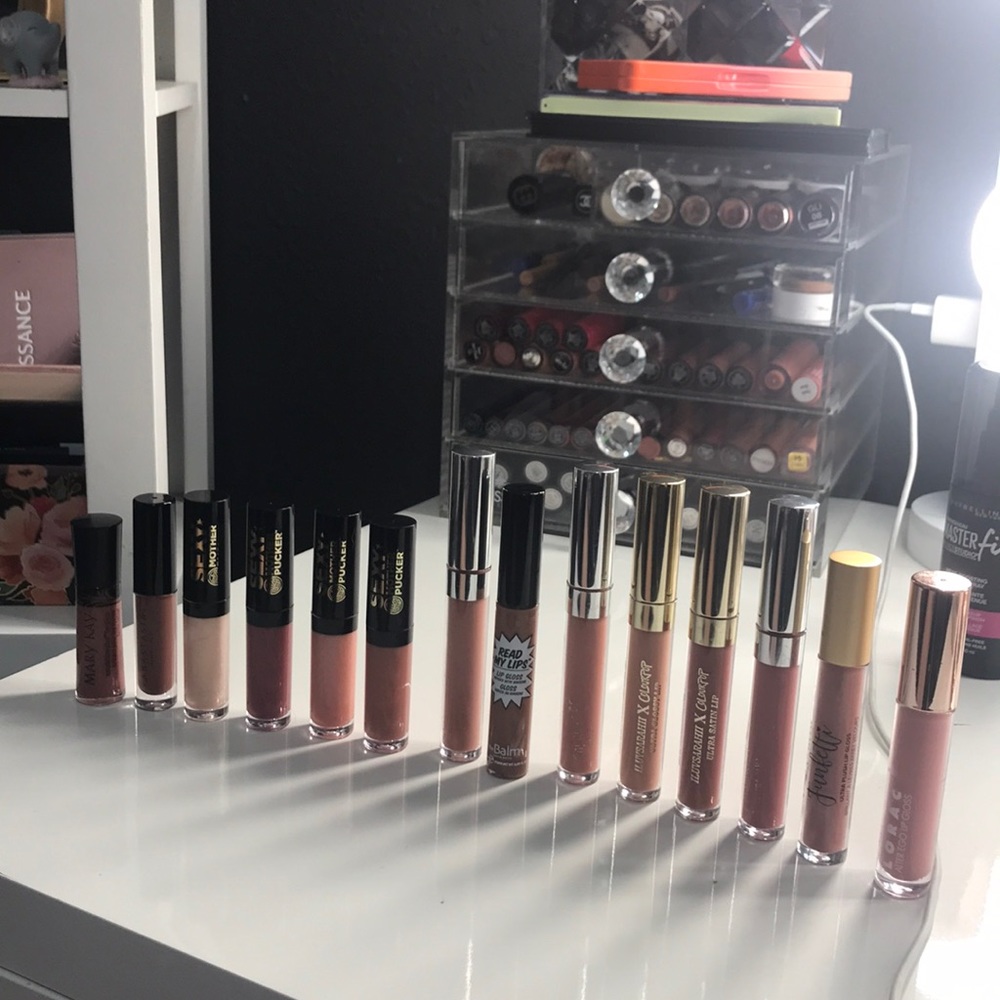 14 Gloss & Lipstick Bundle